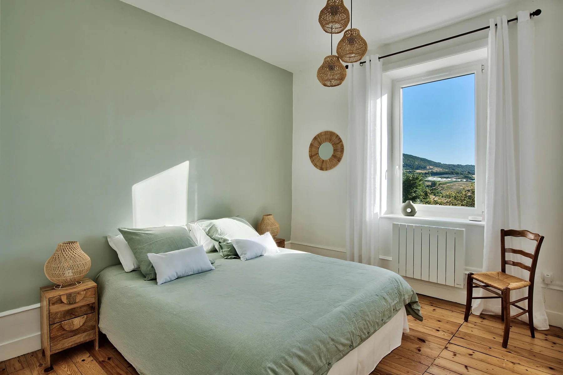 Chambre Sauge, chambre avec lit 160 cm à Thurins
